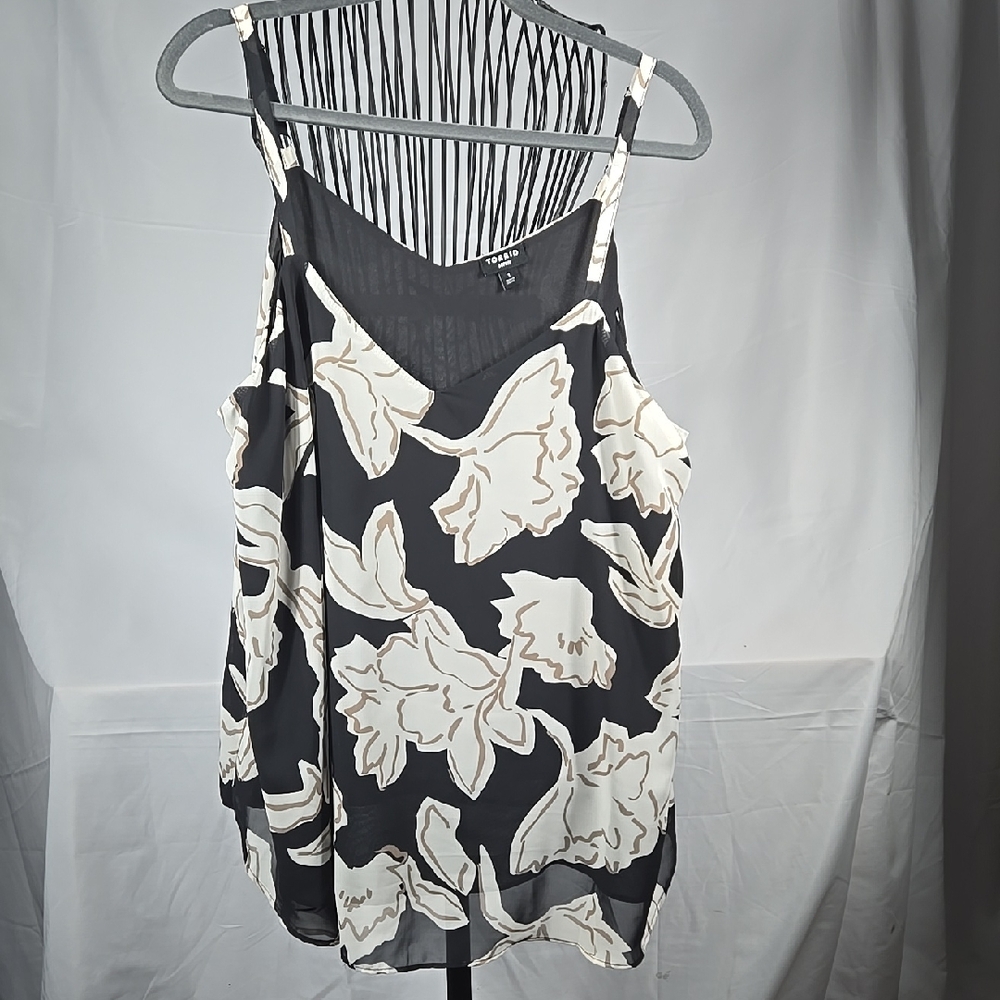 Torrid Black and White Floral Camisole